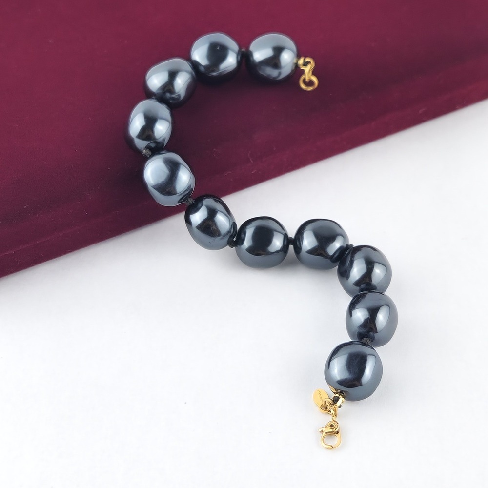 Vintage Monet Faux‎ Tahitian Pearl Bracelet Peacock Gray Knotted Beads Signed